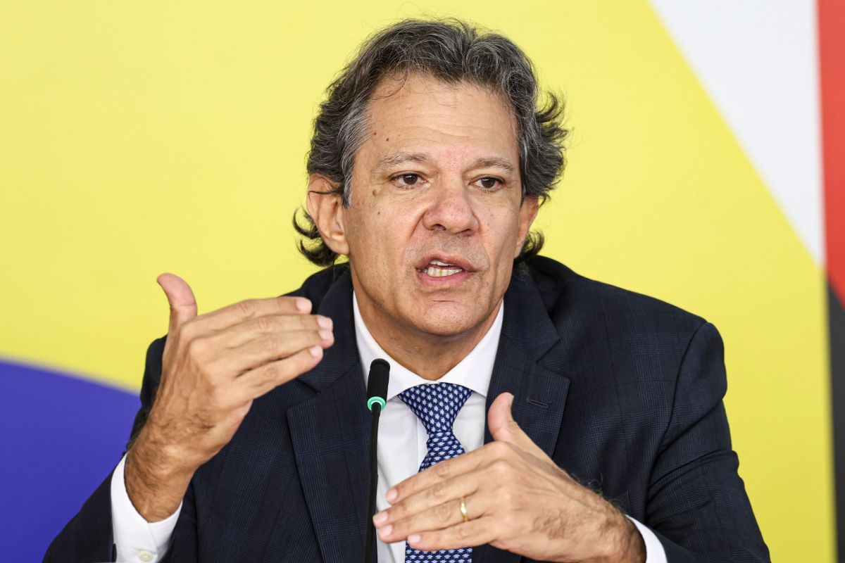 Haddad afirma que redução de impostos do diesel não afetam a precificação da Petrobras