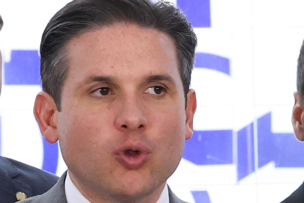 Motta define data para votação das PECs do fim da escala 6×1 na Câmara