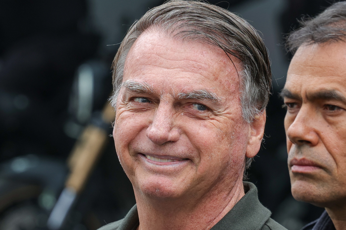 Bolsonaro é autorizado por Moraes a celebrar aniversário da filha neste sábado