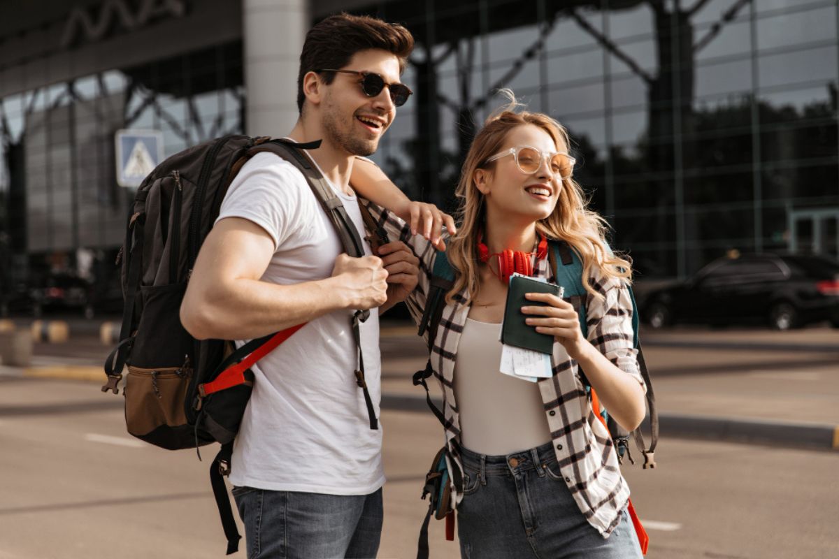 Fluxo de turistas estrangeiros supera no 1º tri em mais de 50% a meta do governo para 2026