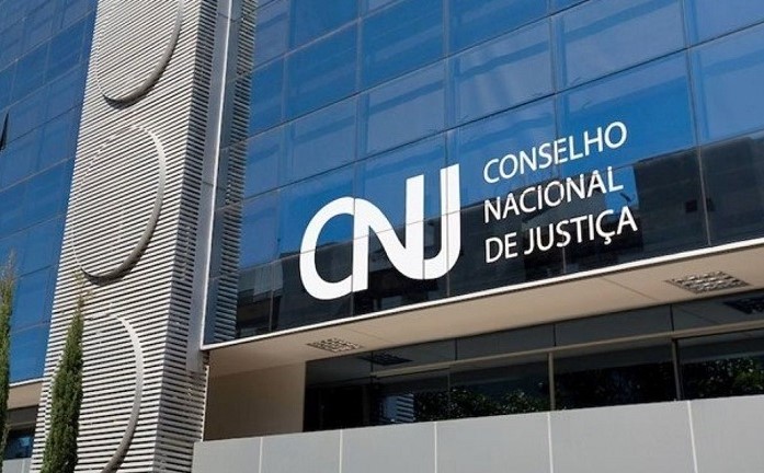 Menções à litigância abusiva aumentaram mais de 4000% entre 2015 e 2025