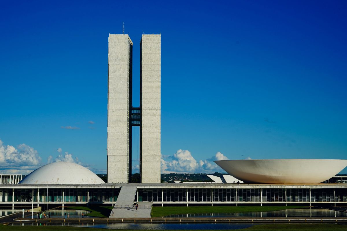 Câmara e Senado enfrentam pautas sensíveis na próxima semana. Saiba quais: