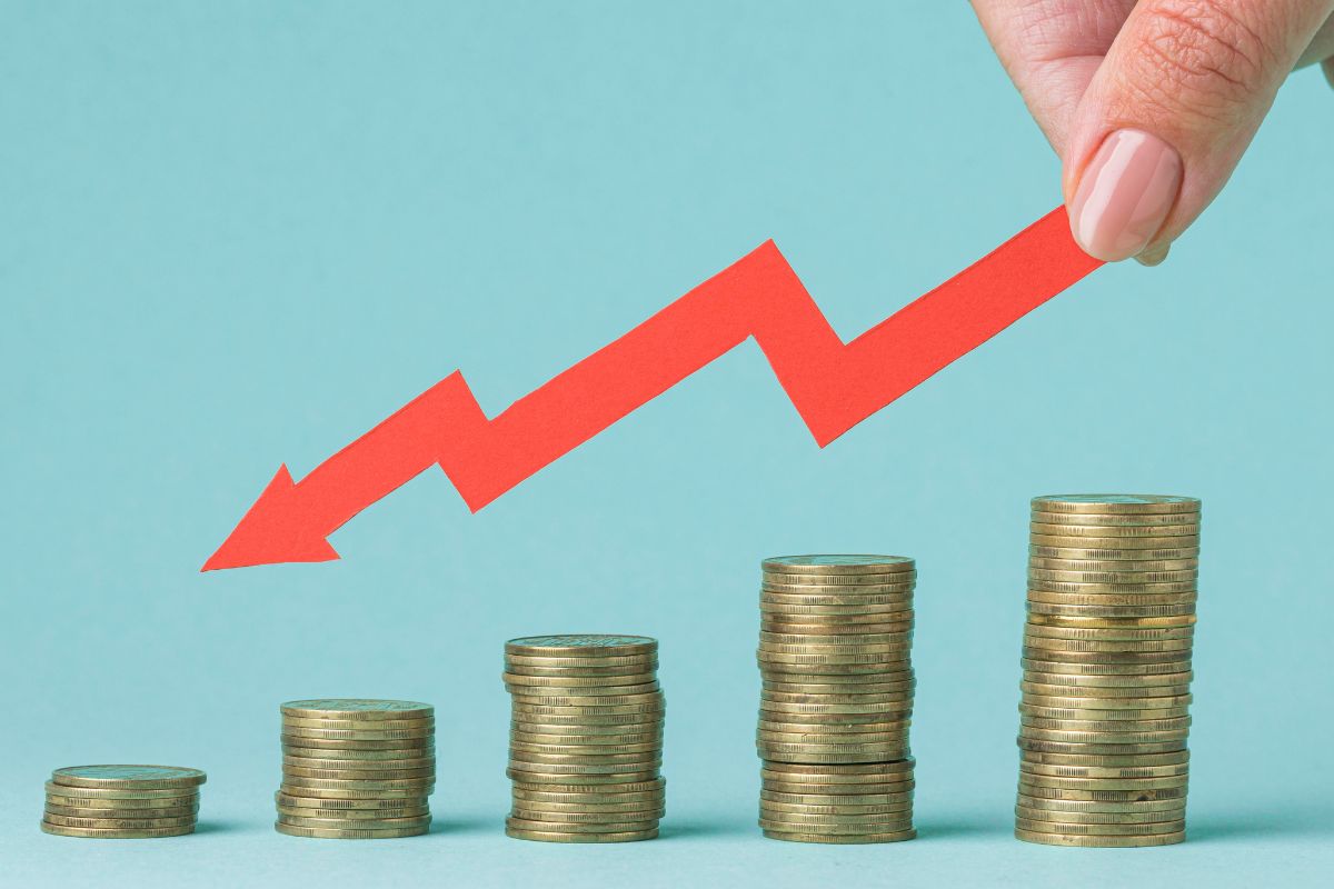 Mercado financeiro reduz previsão da inflação para 4,56% em 2025, aponta BC