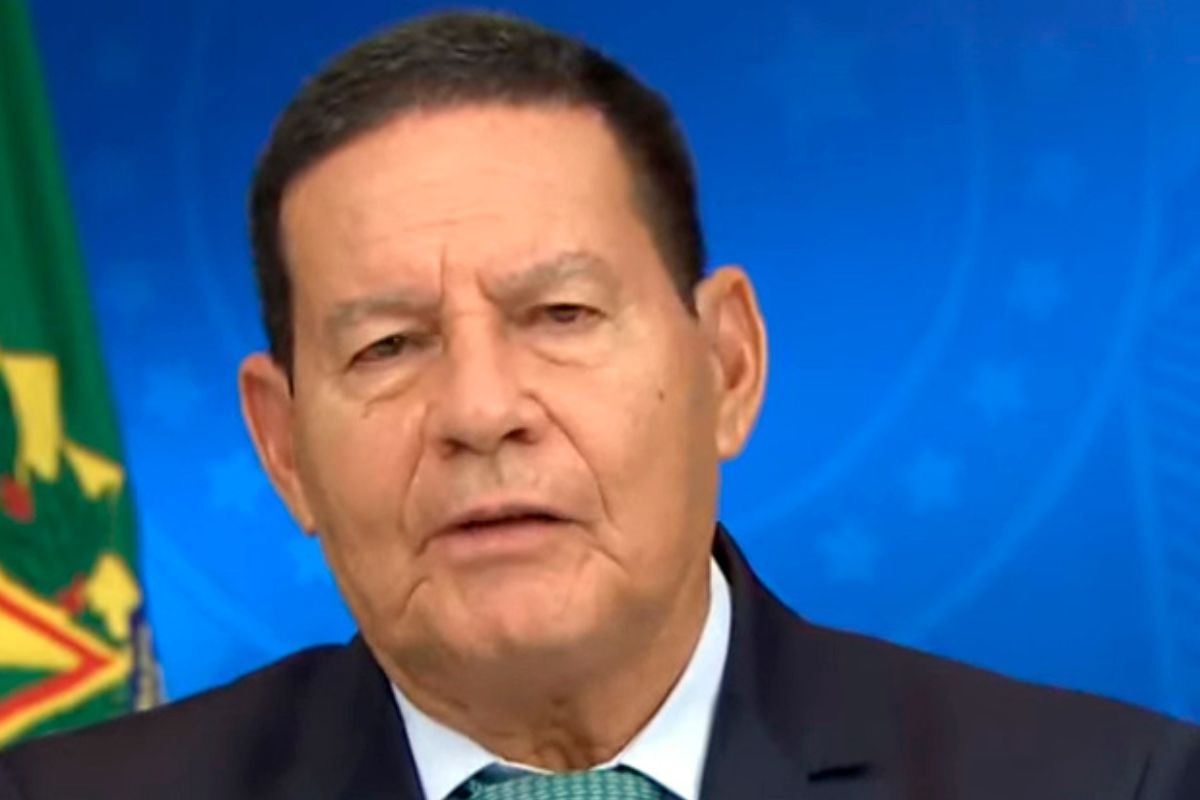 Entrevista: Mourão critica STF e denuncia entraves à CPI do Crime Organizado