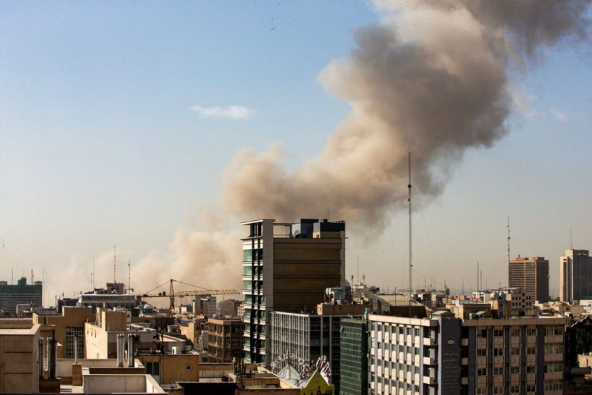 Estados Unidos e Israel bombardeiam Irã; saiba o que levou à ofensiva