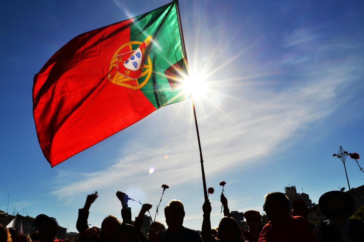 António José Seguro: quem é e como a vitória do socialismo em Portugal impacta o Brasil?