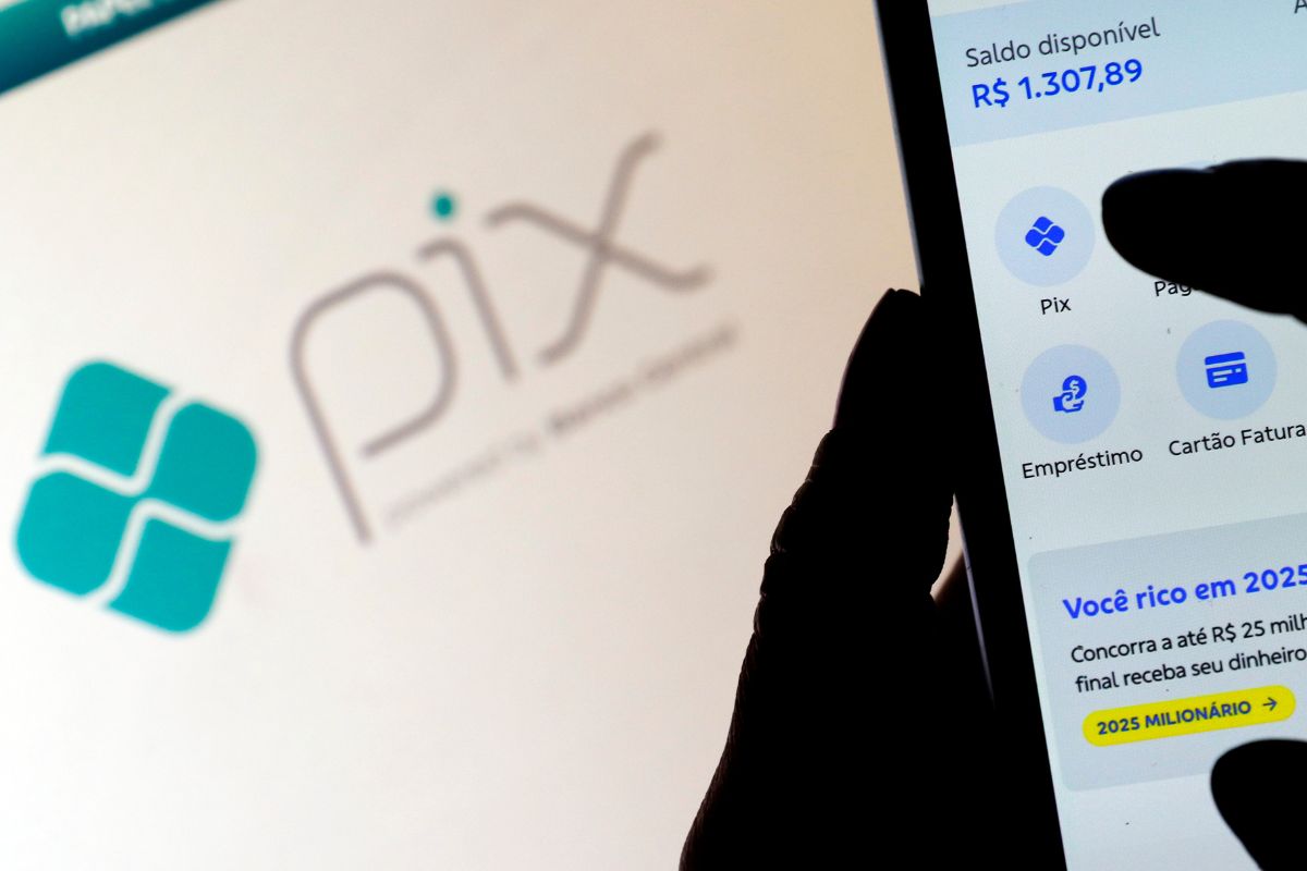 PF desmonta quadrilha que desviou mais de R$ 800 milhões em ataque hacker ao sistema PIX