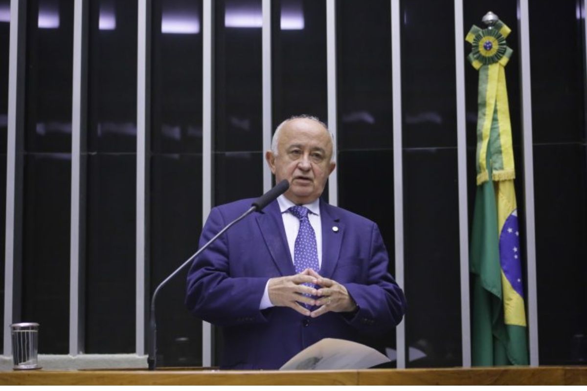 Saiba quem é Júlio César, candidato ao Senado pelo Piauí