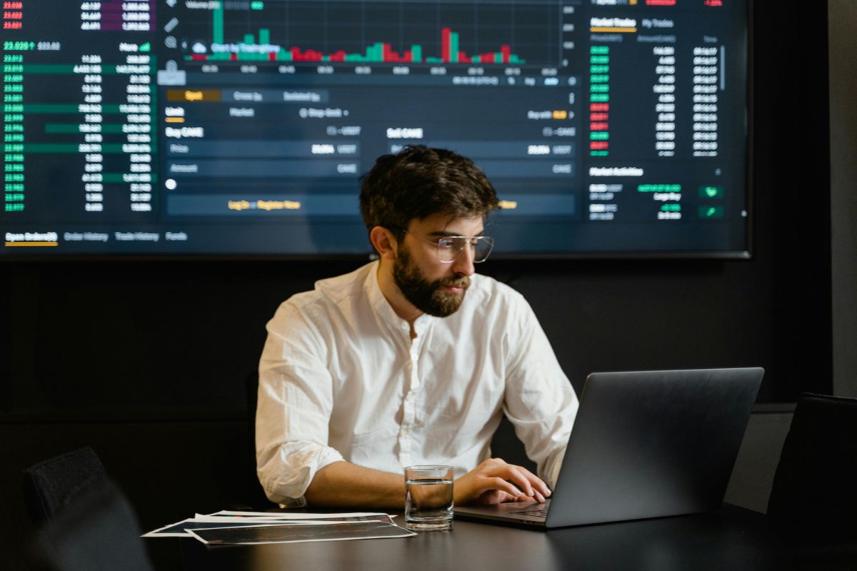 Renda fixa em foco: quanto pagam CDBs, LCIs e LCAs nesta sexta-feira?