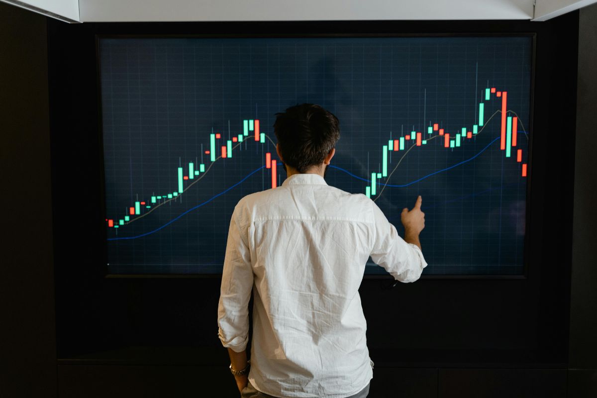 Bolsa de valores pausa no Natal e no Ano Novo? Saiba o que muda para o investidor