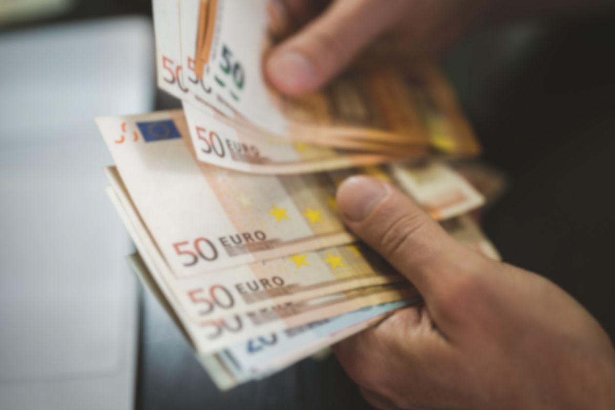 Zona do euro desacelera e acende alerta para situação anormal