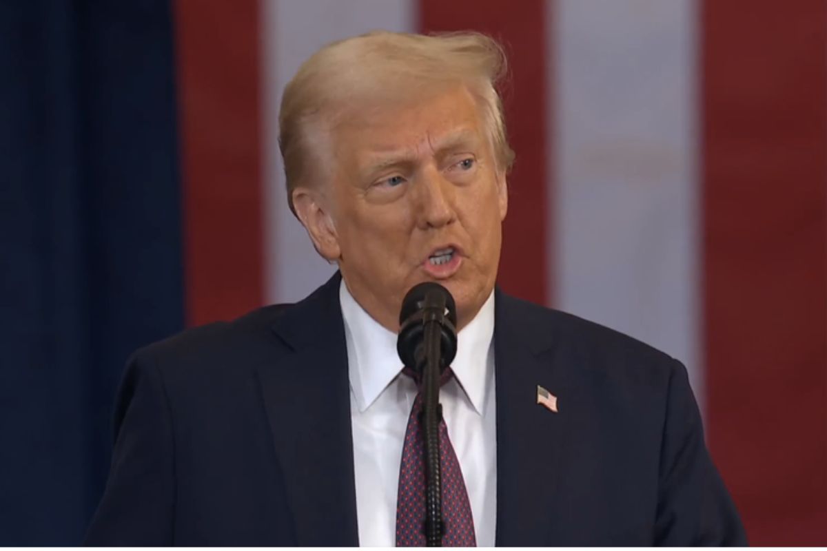 Trump assina nova estratégia antiterrorista; entenda