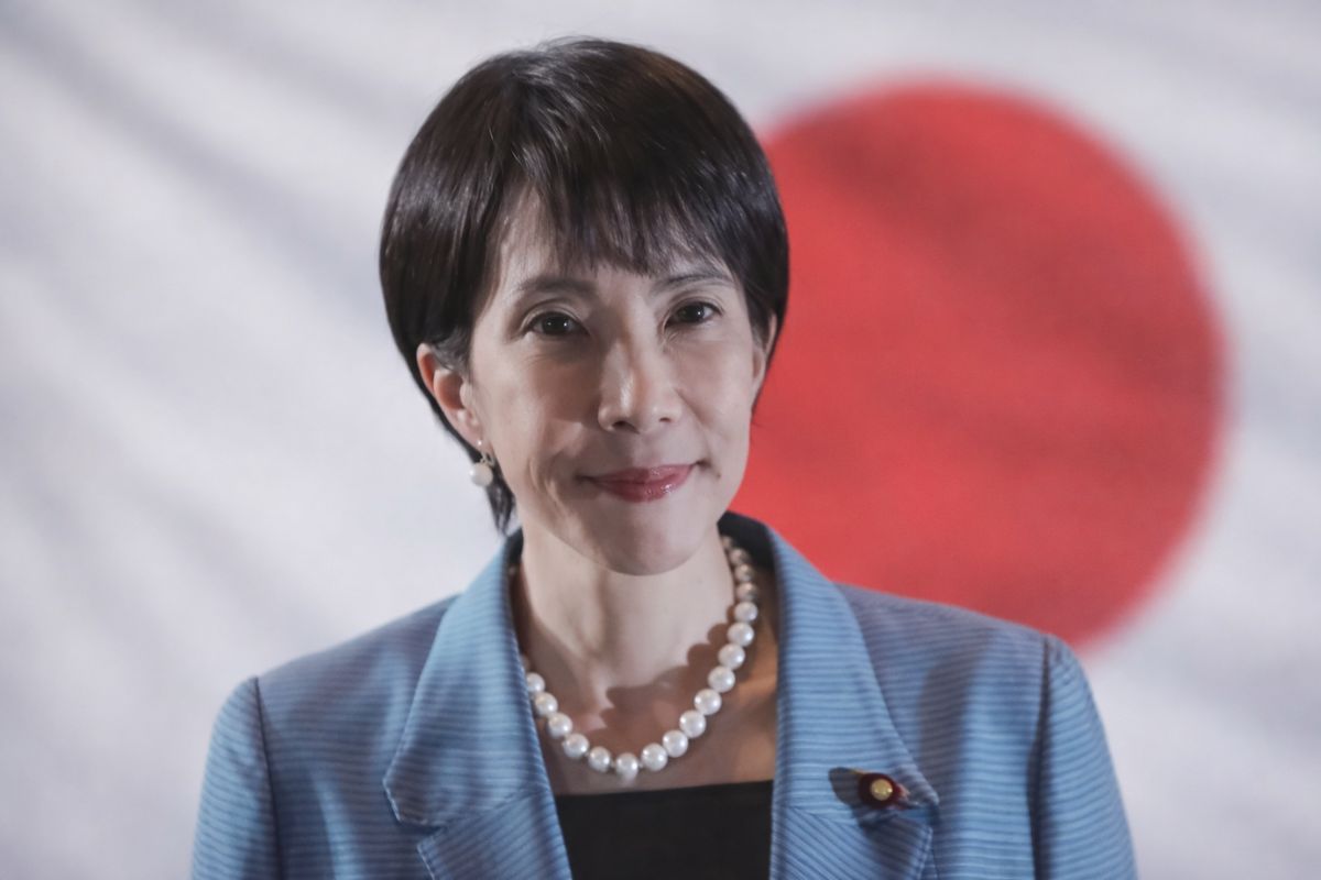 Sanae Takaichi vence eleições no Japão; entenda os reflexos sobre os investimentos no Brasil