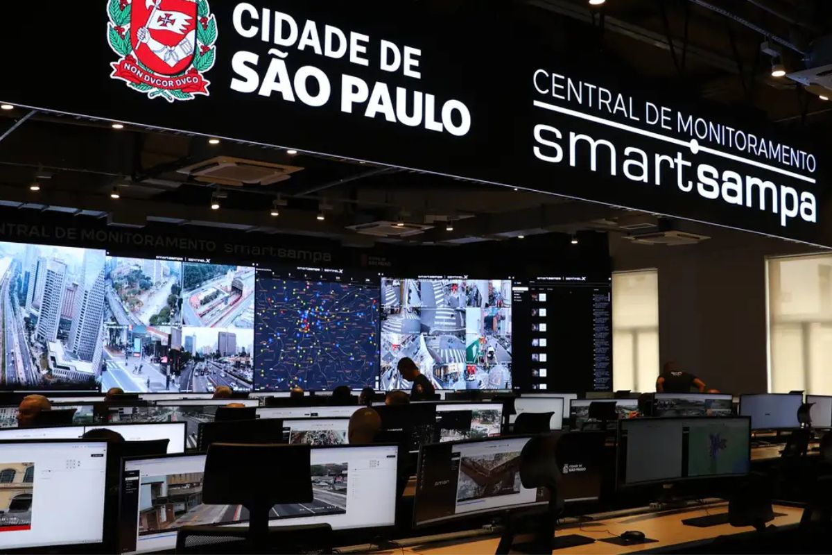 Pesquisa revela falhas do Smart Sampa e casos de prisões indevidas