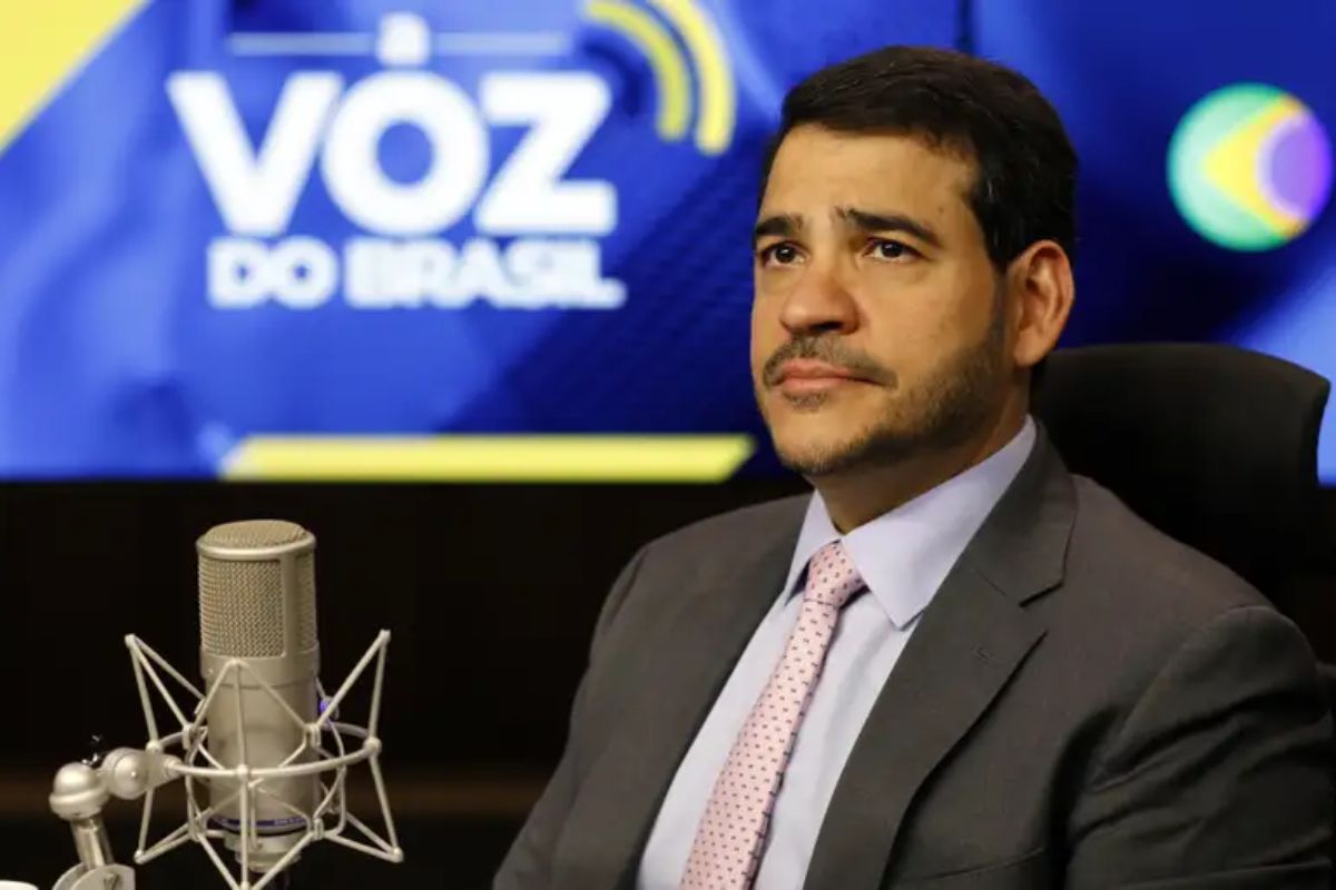 Jorge Messias afirma a senadores que será “recatado” caso seja aprovado ao STF