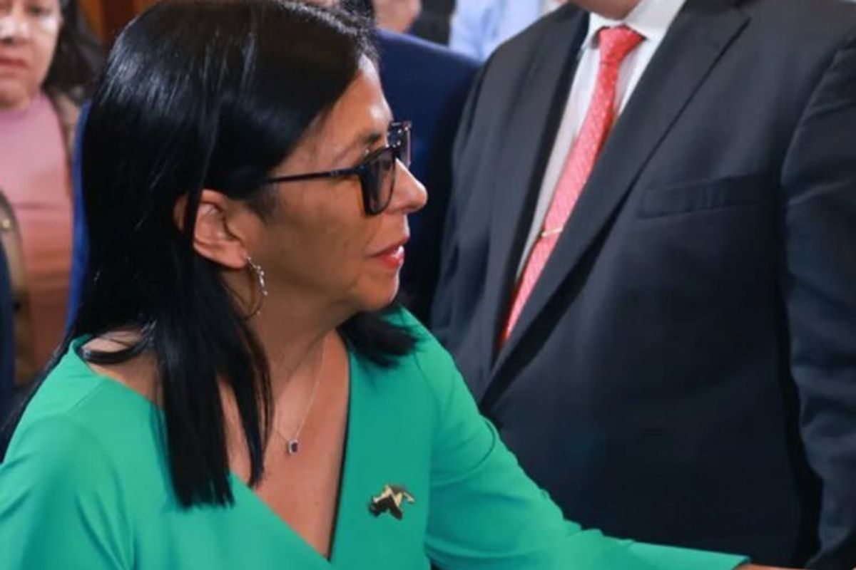Quem é Delcy Rodríguez, que assumiu como presidente interina da Venezuela?
