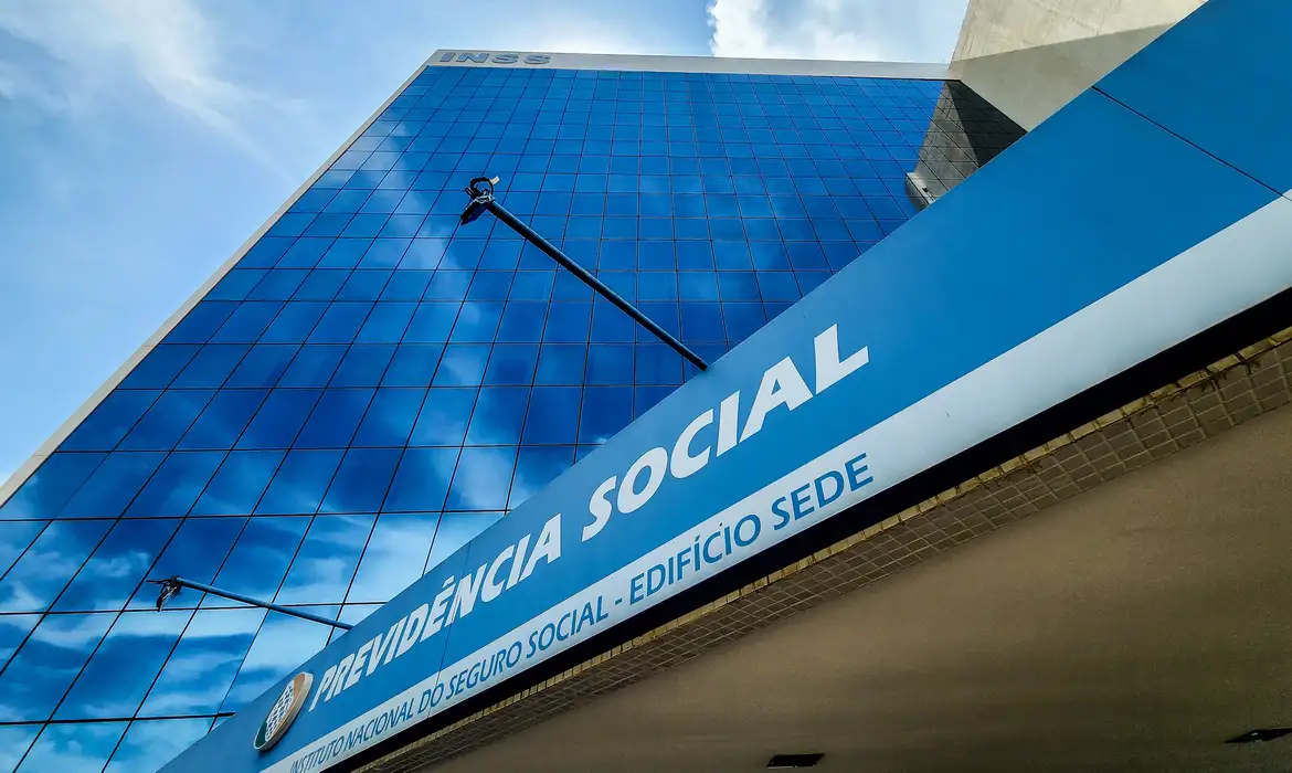 STF define balizas sobre afastamento remunerado de vítimas de violência doméstica