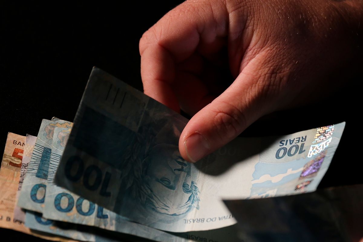 Judiciário gastou quase meio bilhão com “penduricalhos” em janeiro