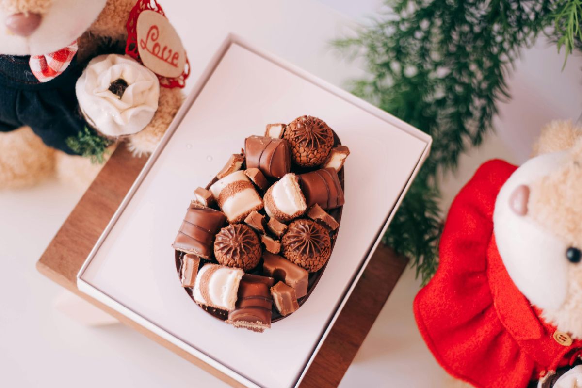 Chocolates sobem 49% e consumidores migram para barras na Páscoa de 2026