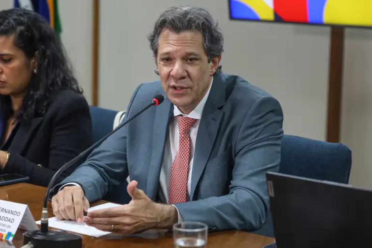 O que faz o ministro da Fazenda?