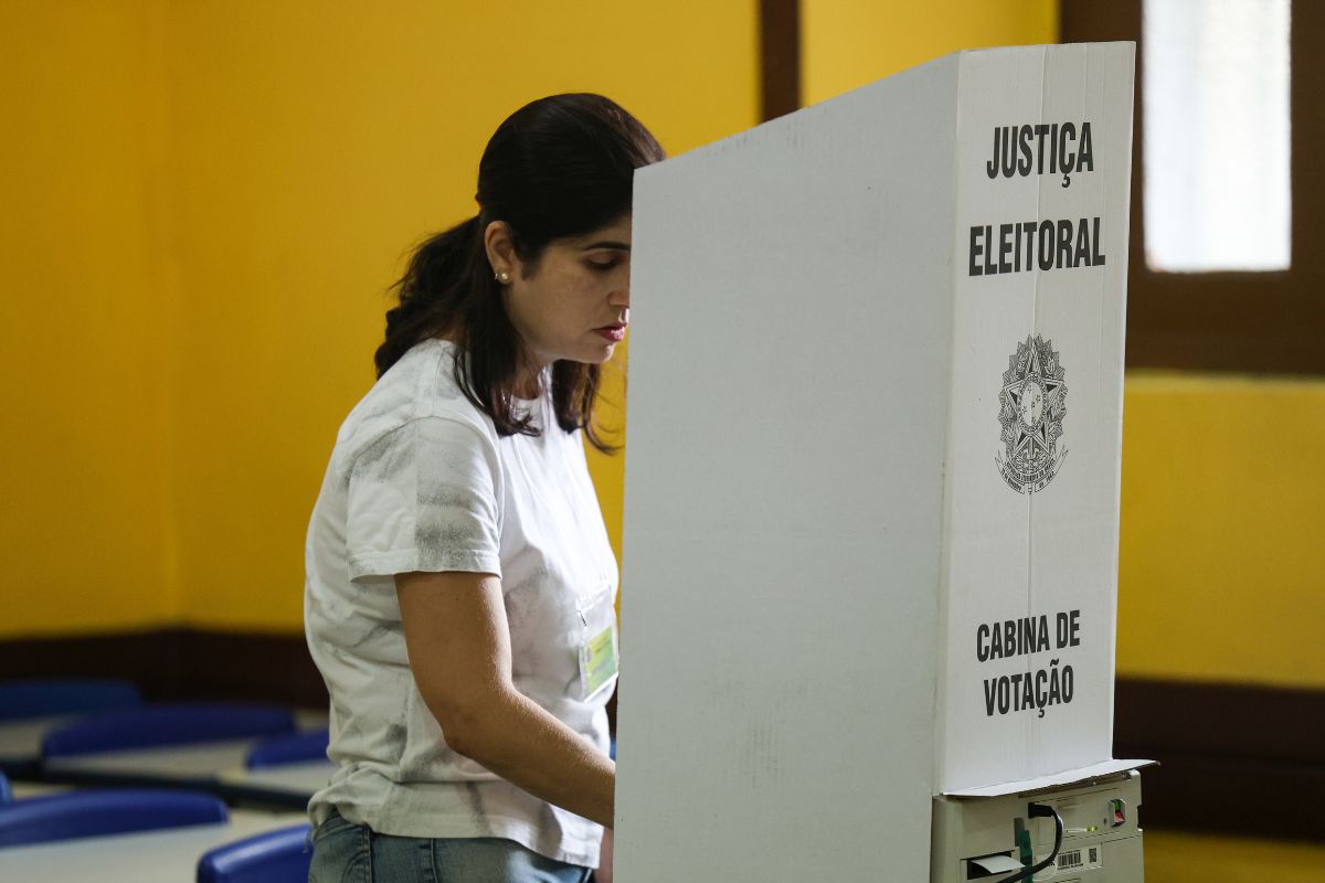 Termina neste sábado (04) prazo para deixar cargos: saiba quem saiu do governo para disputar eleições