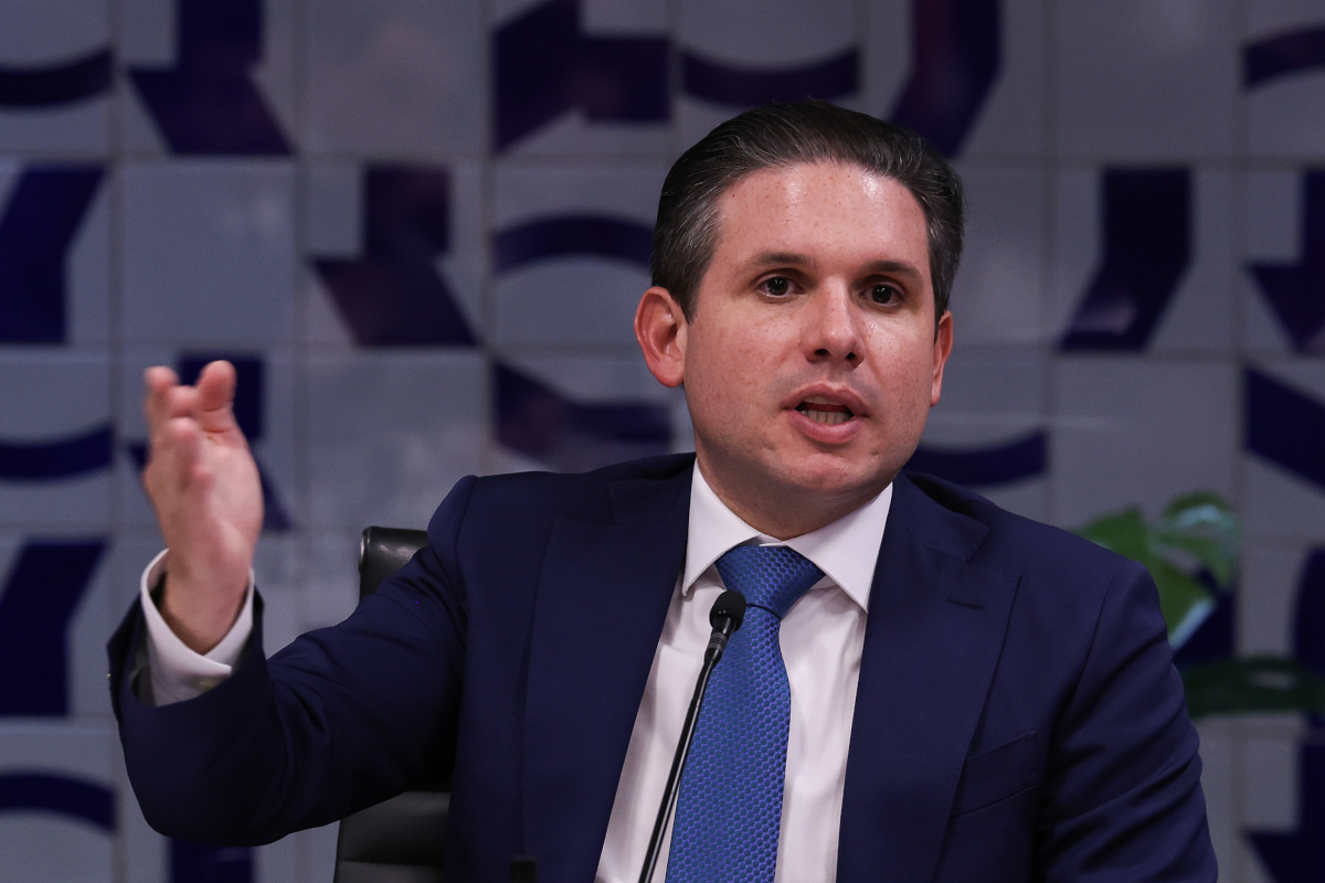 Caso Master: Até o presidente da Câmara pede empréstimo