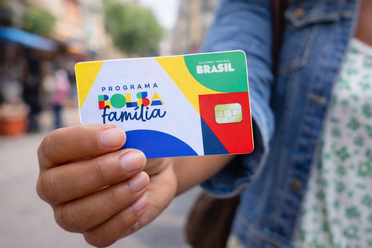 Bolsa Família começa a ser pago para novo grupo de beneficiários