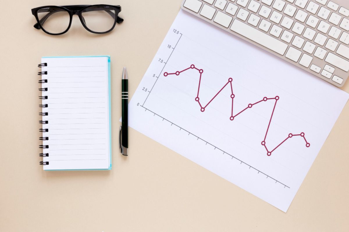 Investimentos, emprego e previsão econômica: o que é a curva de juros e como você é impactado por ela?
