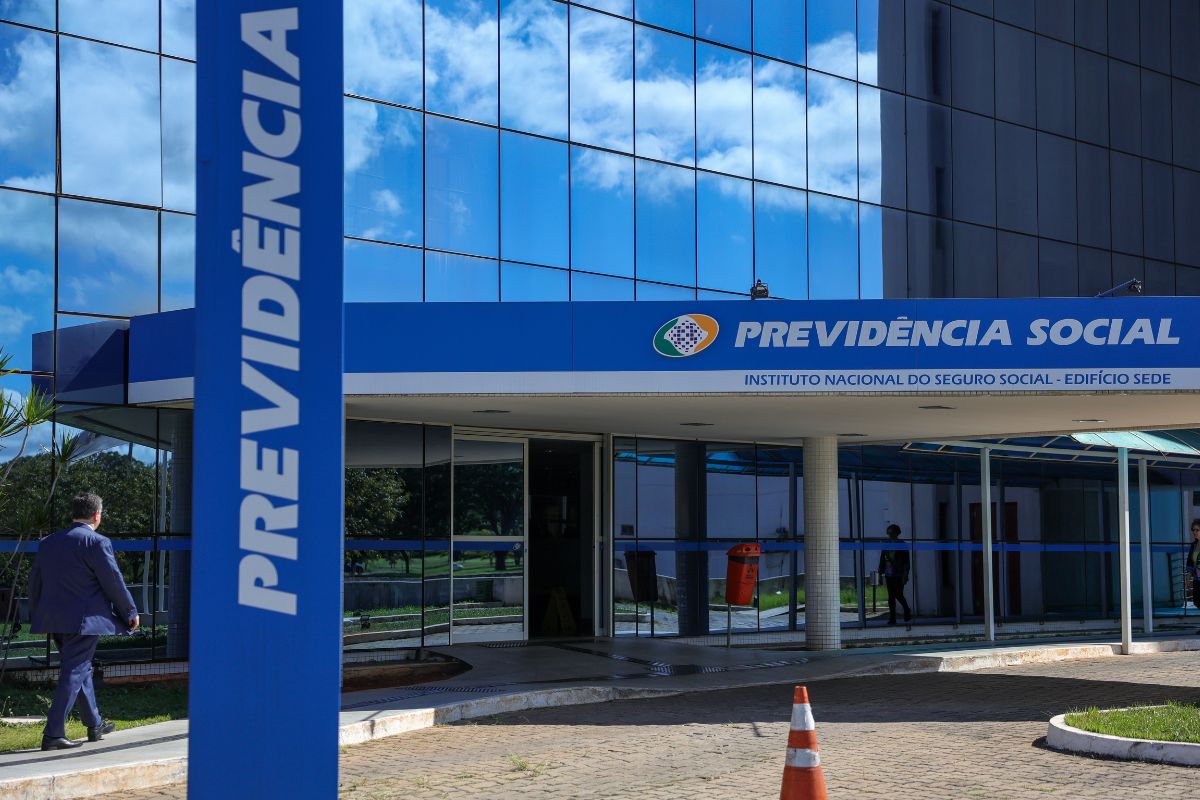 STJ afasta contribuição previdenciária sobre previdência privada de diretores