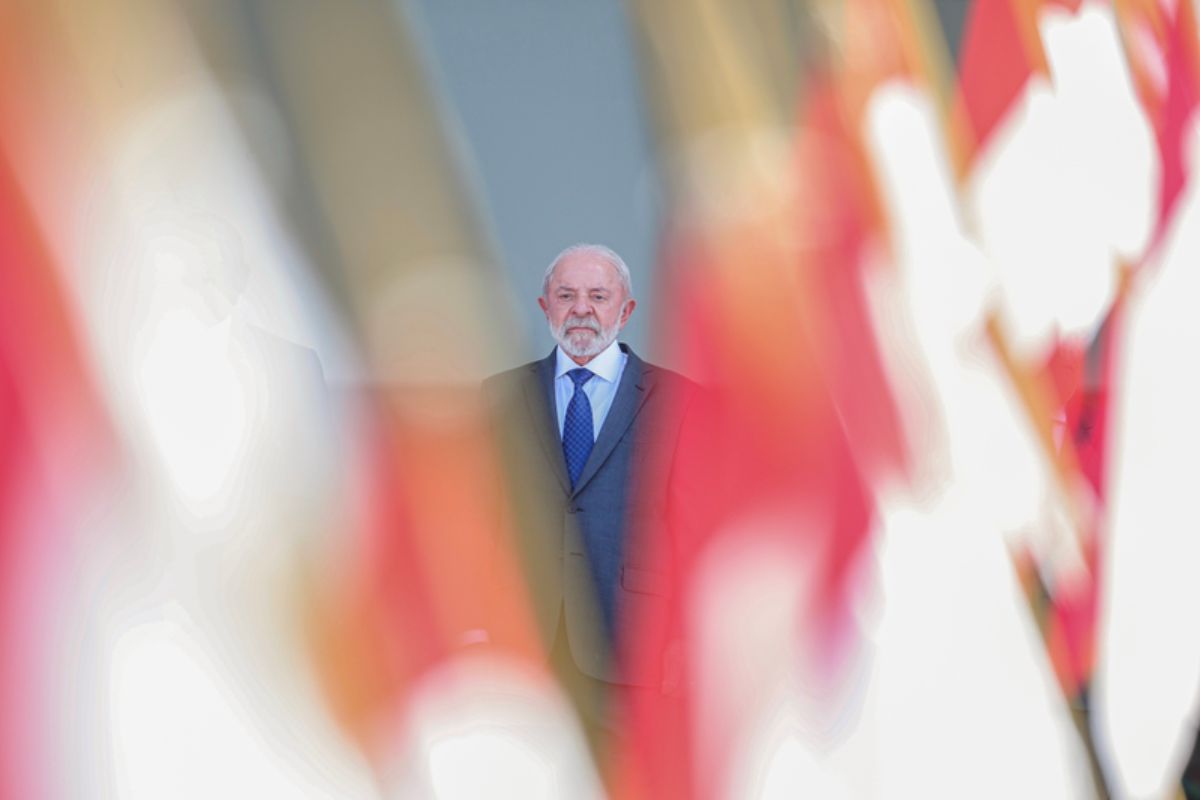 Lula decide destino de projeto que cria mais de 17 mil cargos no serviço público