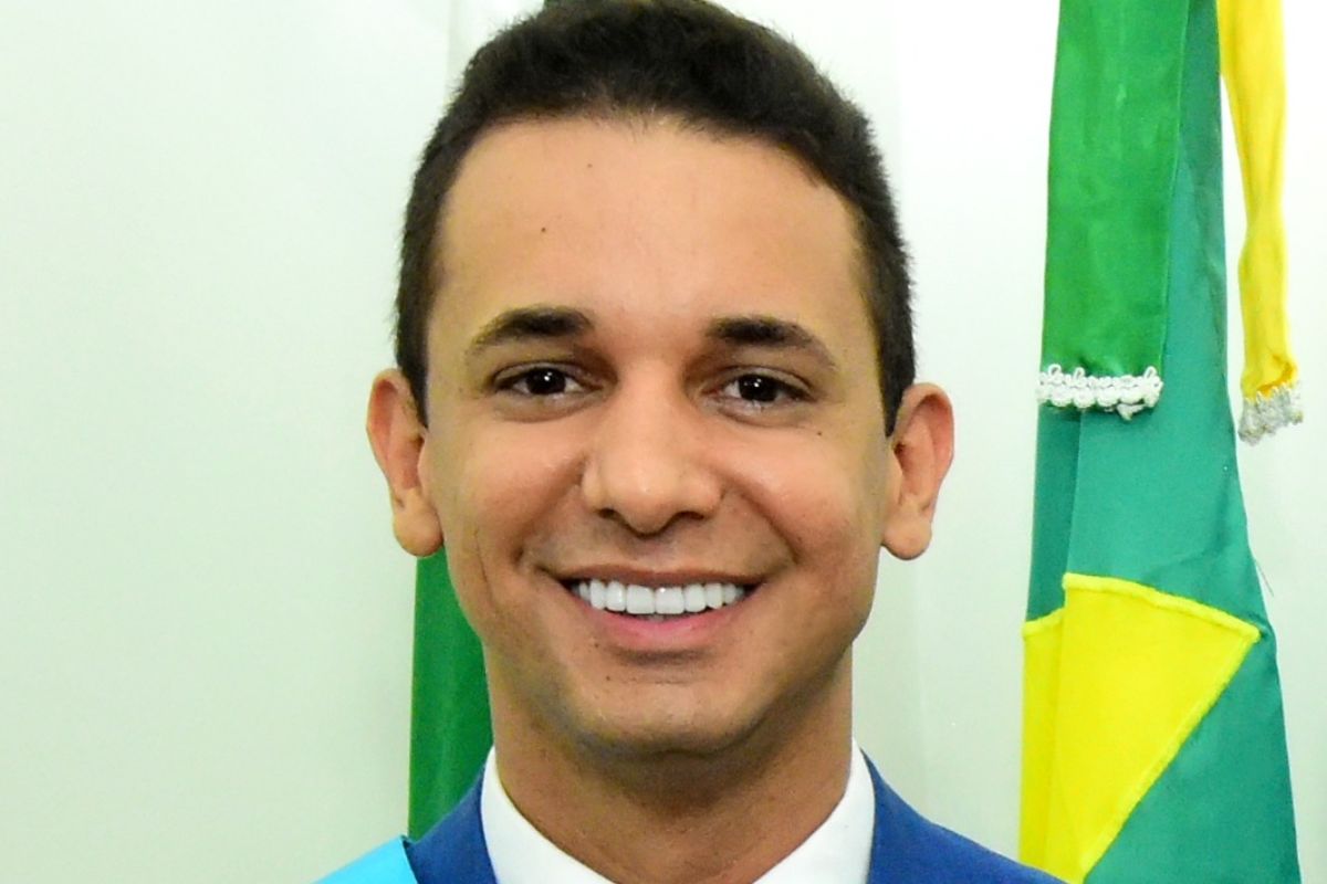 Conheça Allyson Bezerra, investigado por desvios de verba para saúde no RN