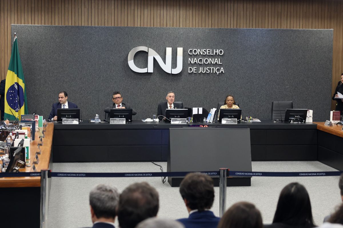 Quase 13 mil processos relacionados a organizações criminosas estão pendentes na Justiça, diz CNJ