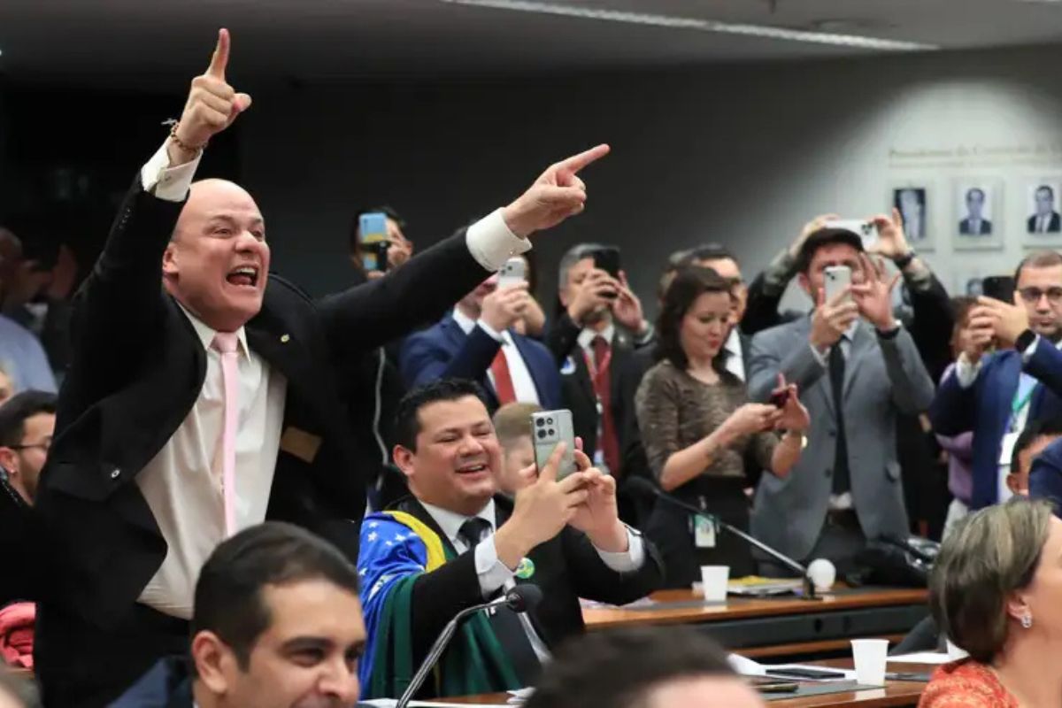 Nove deputados respondem a processos no Conselho de Ética da Câmara