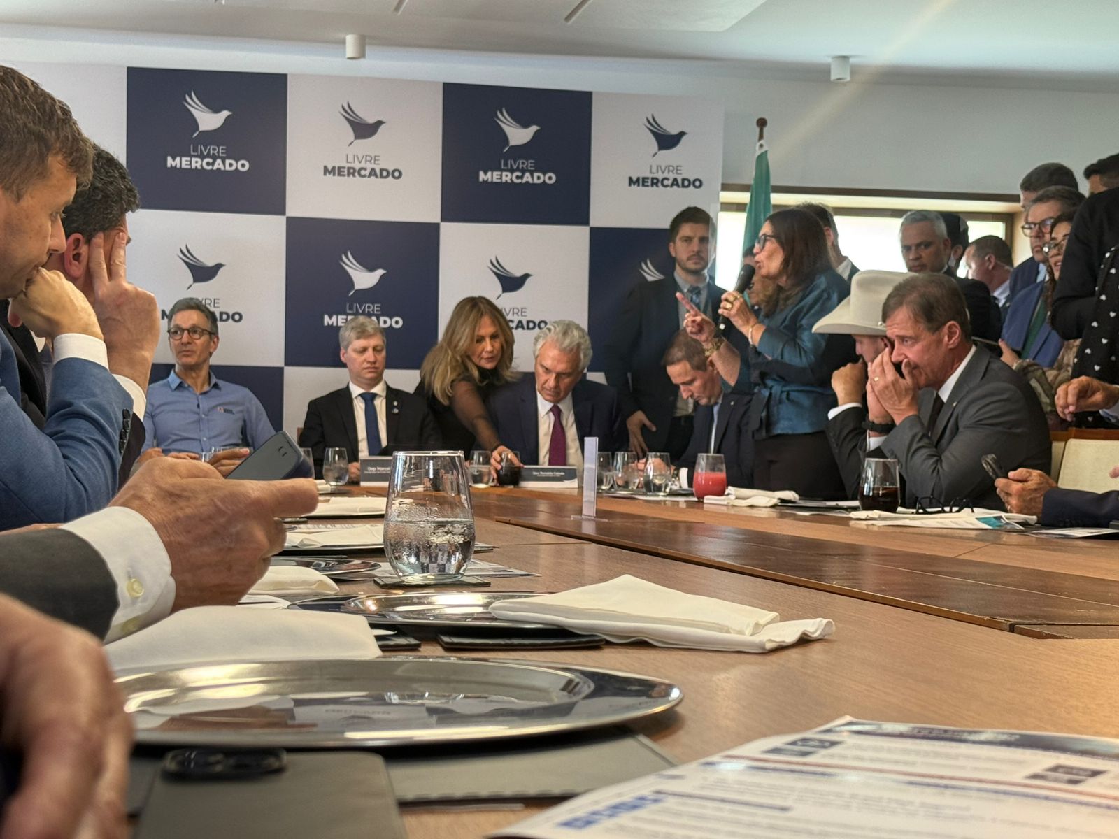 Ouro político: PL Antifacção esbarra em pressão de governadores