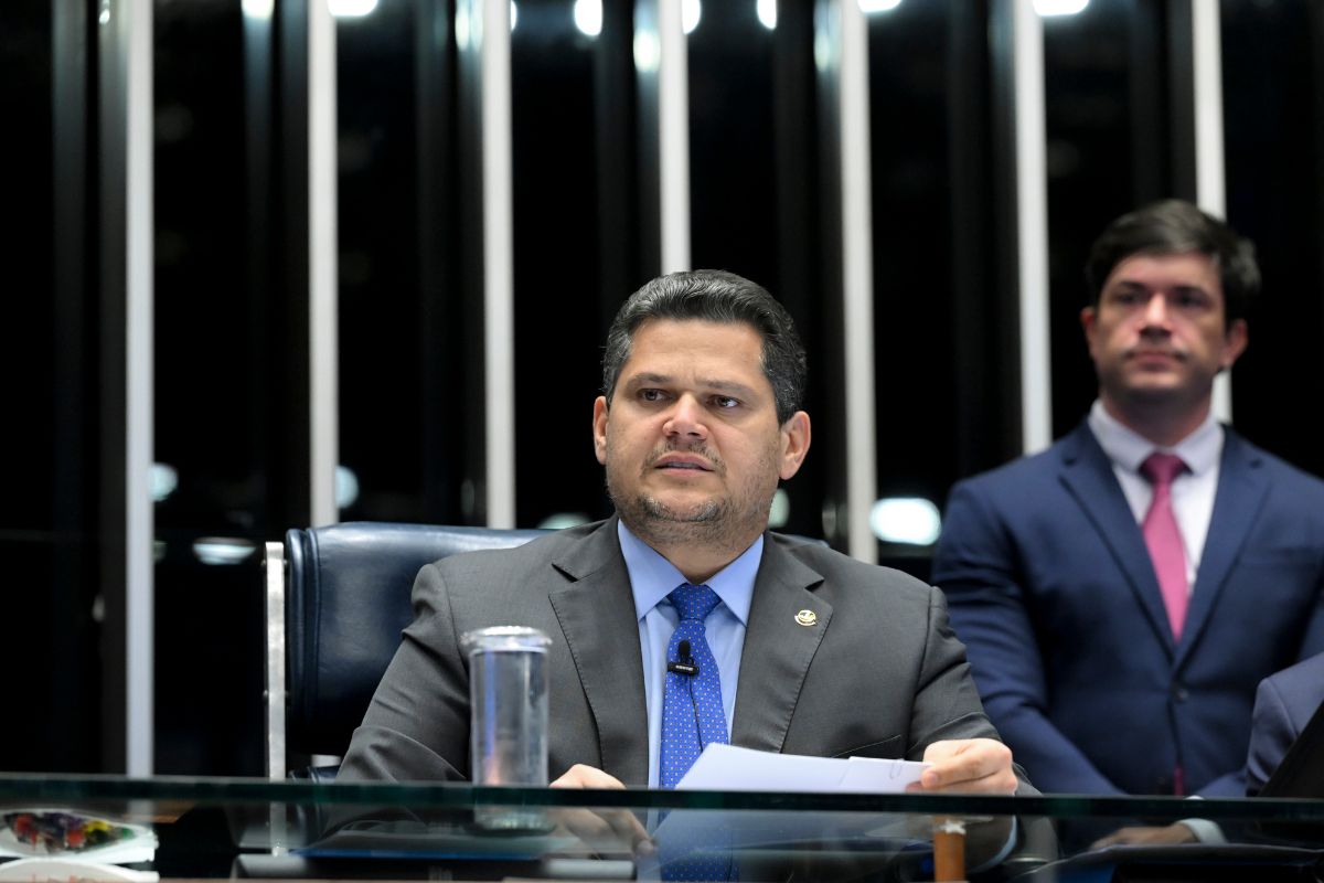 Morning Call: Davi Alcolumbre nega recurso da quebra de sigilo de Lulinha