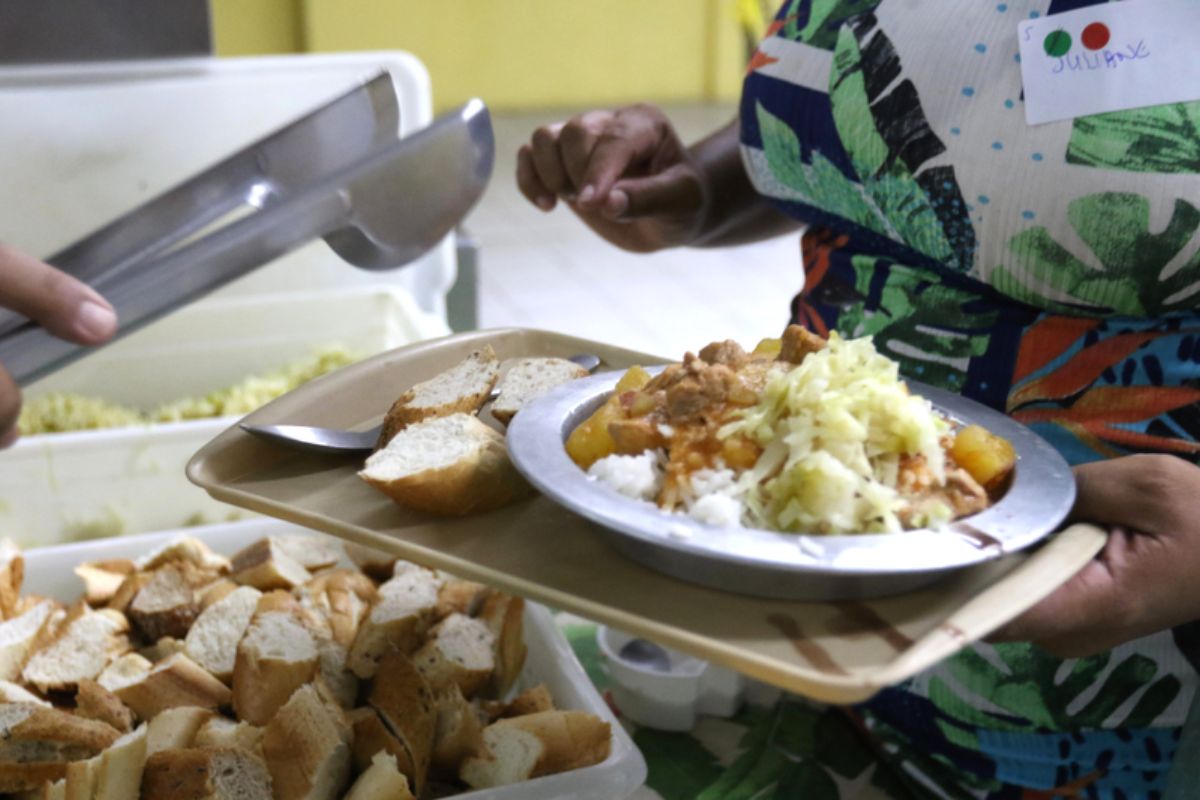IPCA sobe guiado pela gasolina; comer dentro e fora de casa ficou mais barato