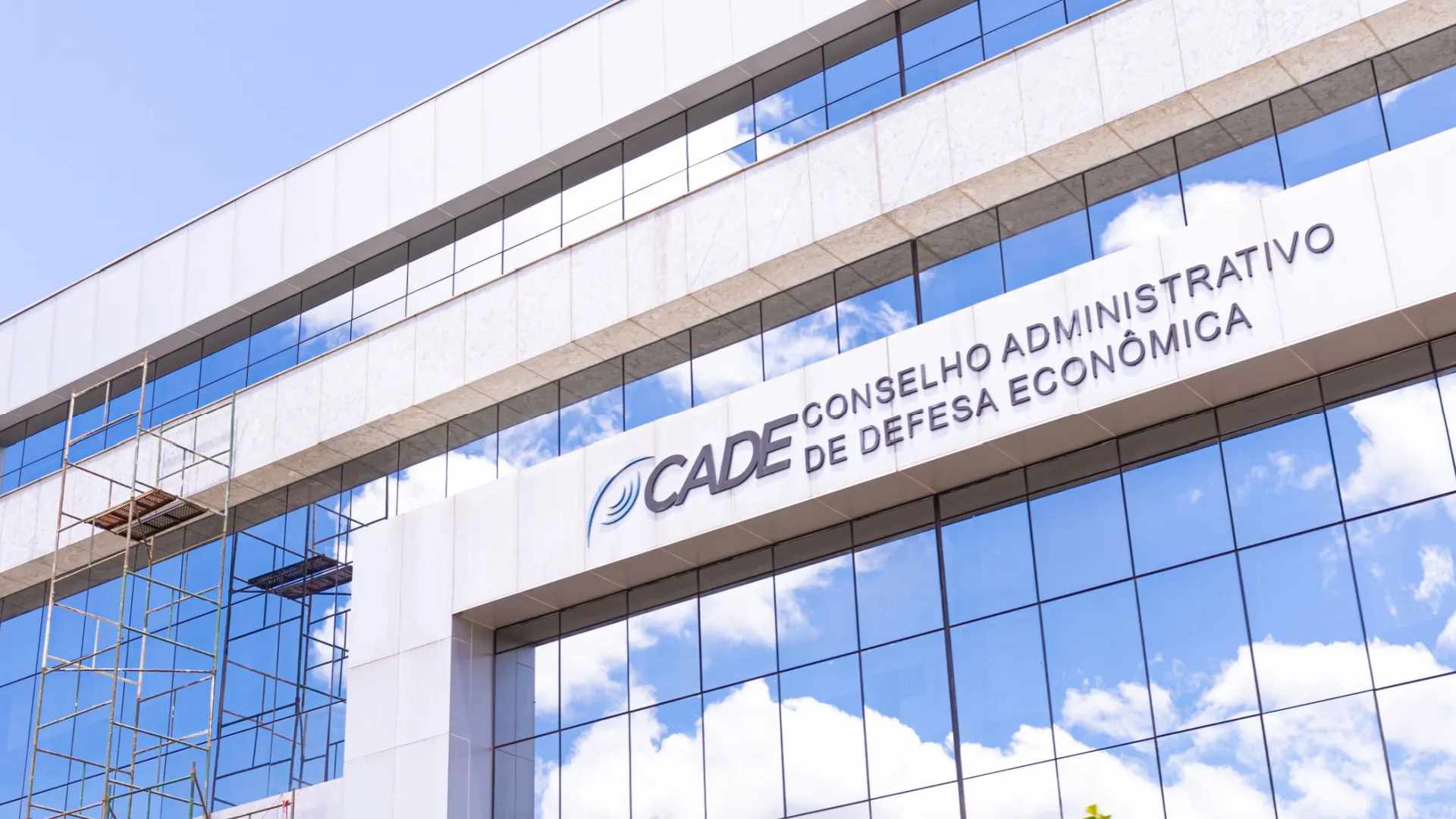 Cade arquiva processo contra construtoras acusadas de cartel no DF