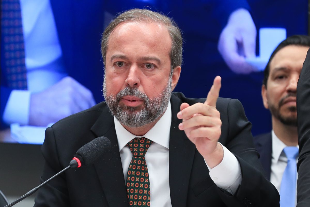 Silveira mira 2026 com dois mega leilões