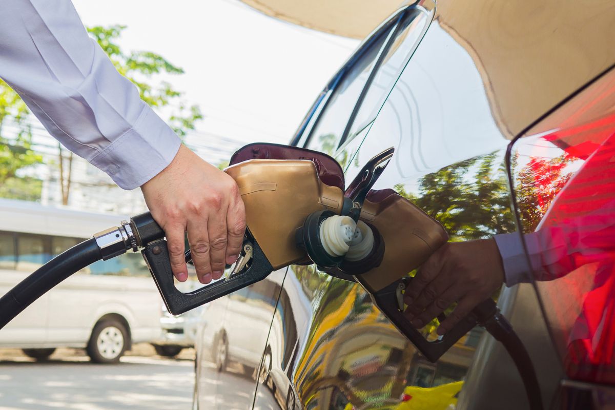 Diesel tem baixa pela primeira vez desde o começo da guerra no Oriente Médio