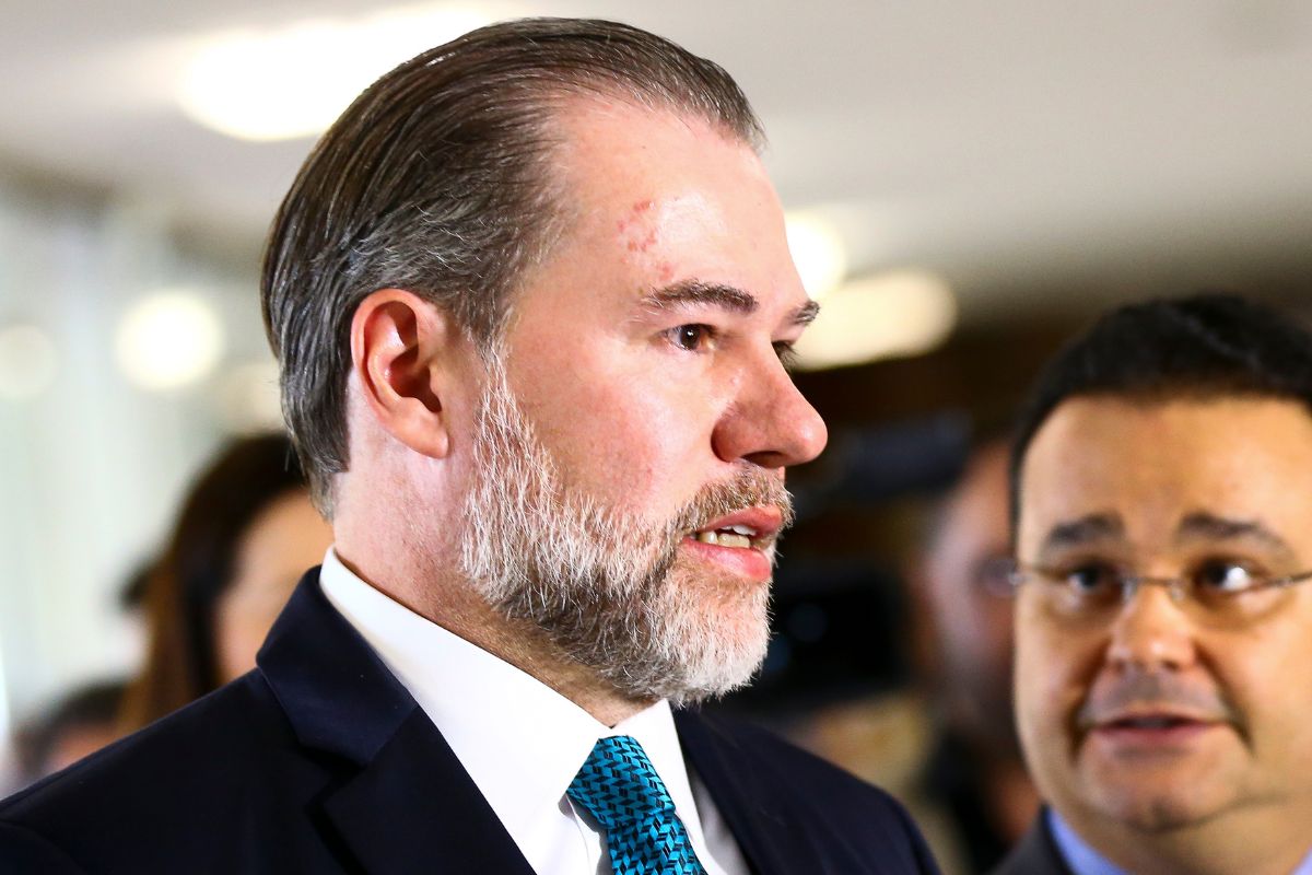 Entenda o que levou PF a pedir afastamento de Dias Toffoli do Caso Master
