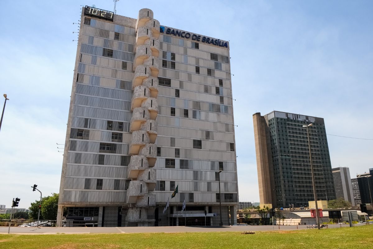 Como funciona a investigação adotada pelo BRB em operação envolvendo Banco Master?
