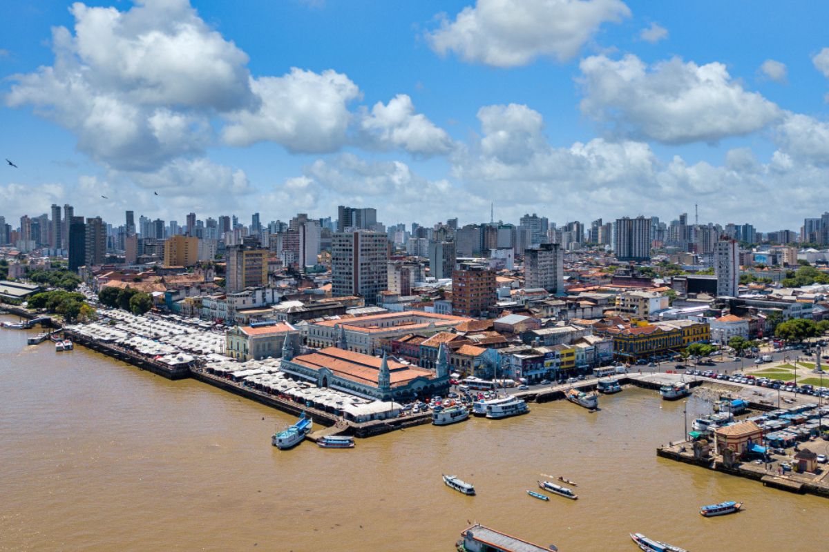 Setores da economia estão mais confiantes em maio
