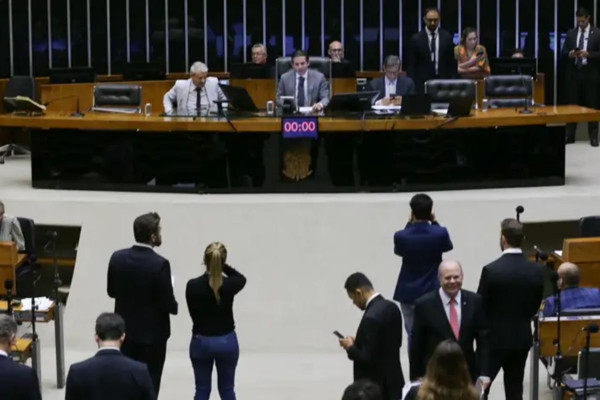 Câmara dá sinal verde ao Gás do Povo e Senado deve decidir destino do programa