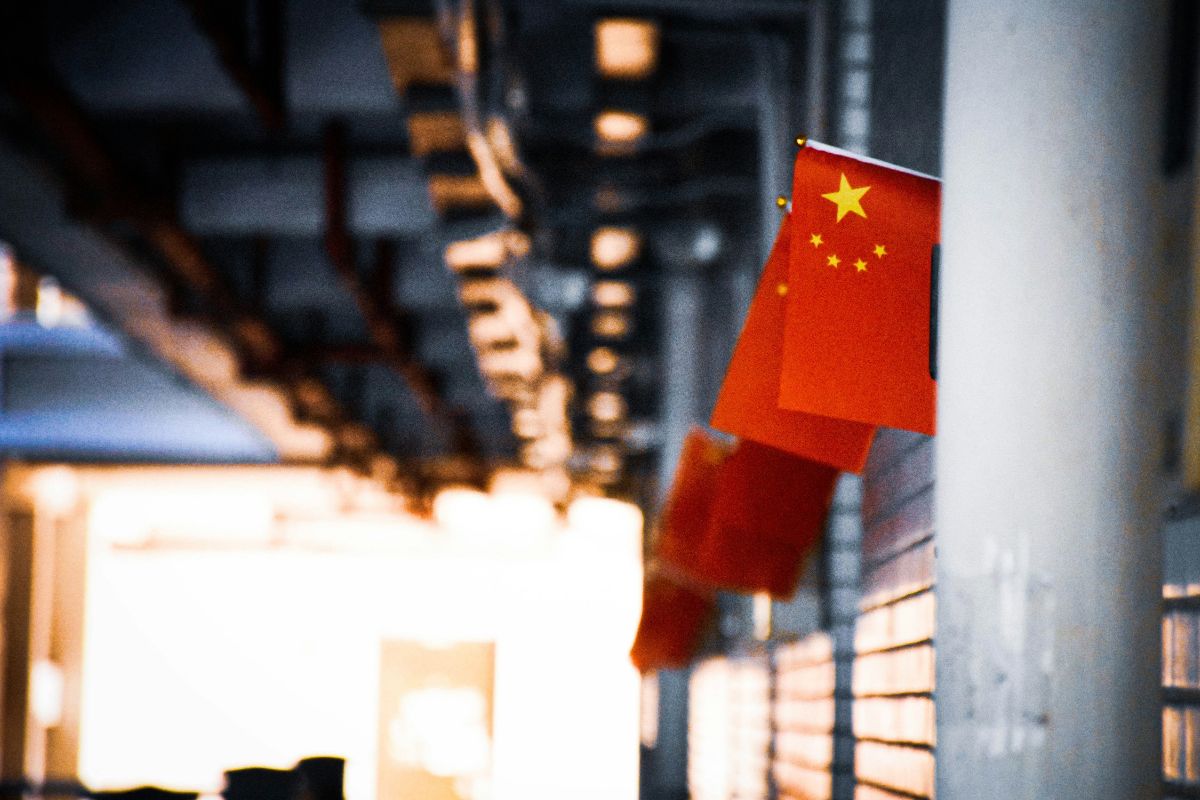 Saiba como a China ganha espaço global com guerra no Oriente Médio e avanço de influência na América Latina