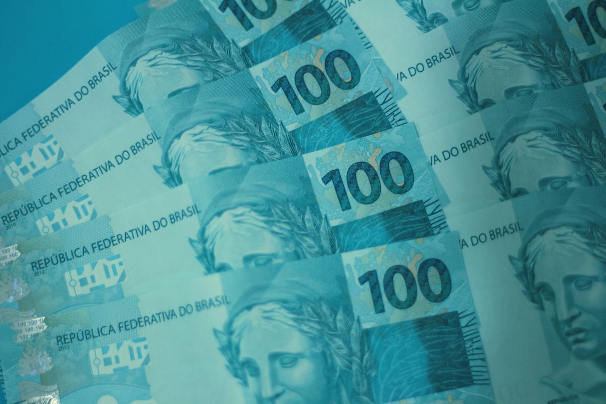Como funciona o teto de gastos públicos?