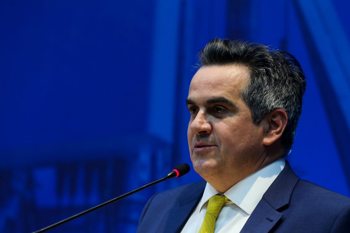 Ciro Nogueira viaja novamente, mas dessa vez com despesas pagas pelo Senado
