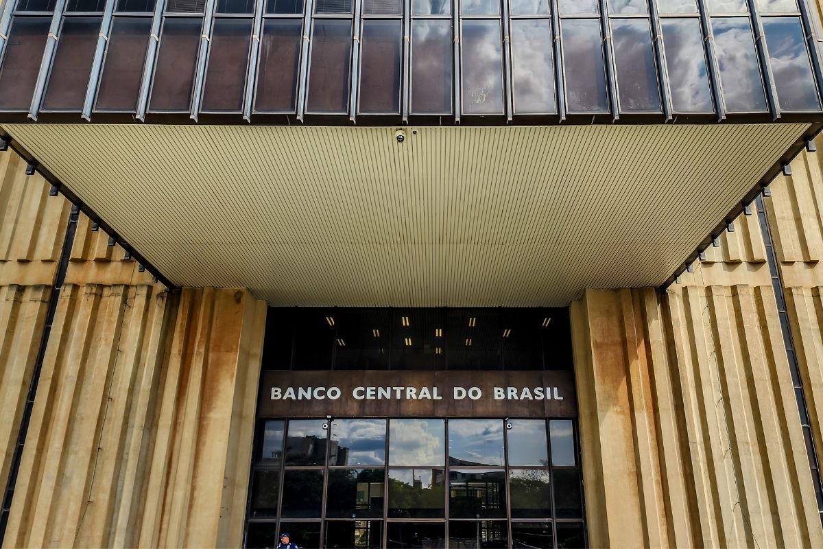 Banco Central: saques líquidos na poupança chegam a R$ 85,6 bilhões em 2025