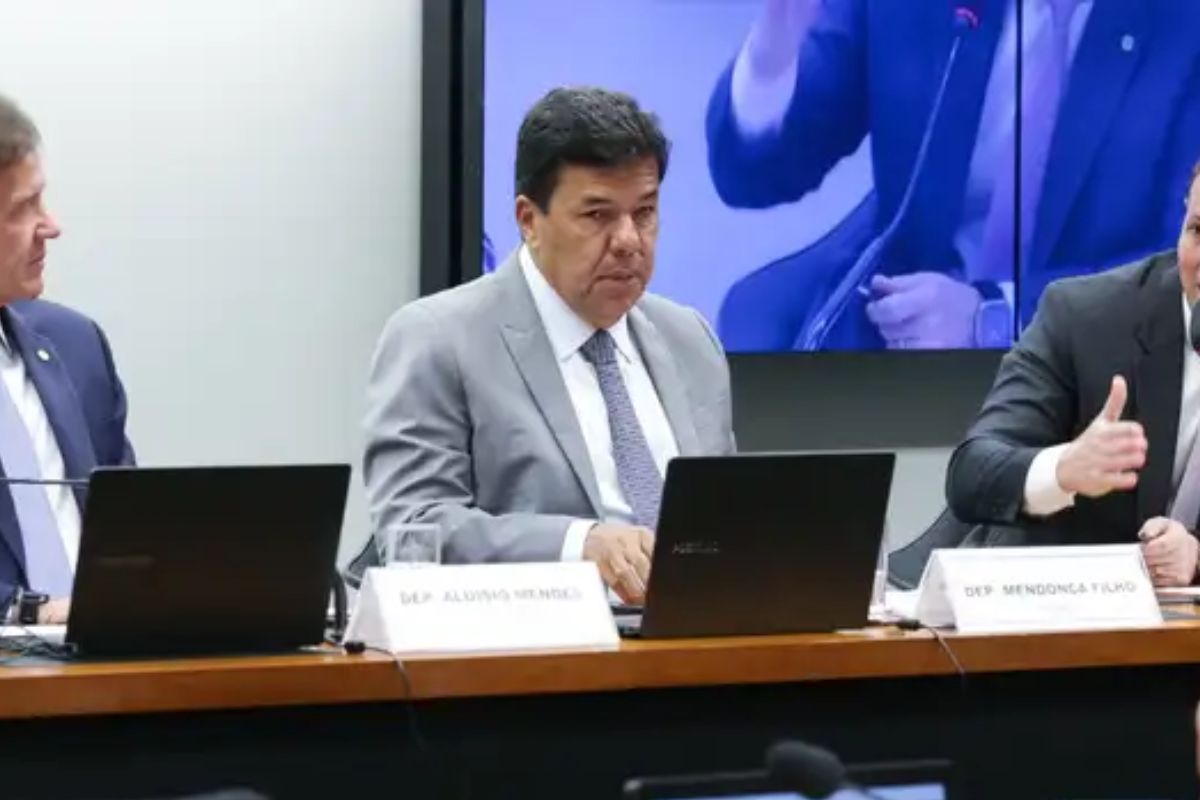 Relator da PEC da Segurança Pública deve apresentar parecer nesta terça-feira (02)