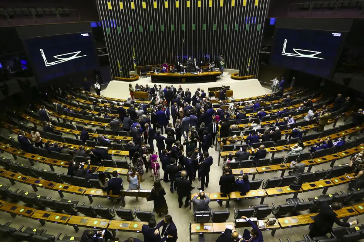 Audiência pública sobre fim da escala 6×1 acontece nesta quarta-feira (10)