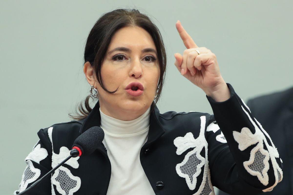 Quem é Simone Tebet? Conheça ministra de Lula que disputará o Senado por SP